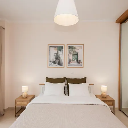 Holiday home The Olive & Moon Welcome *