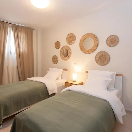 Holiday home The Olive & Moon Welcome Polychrono